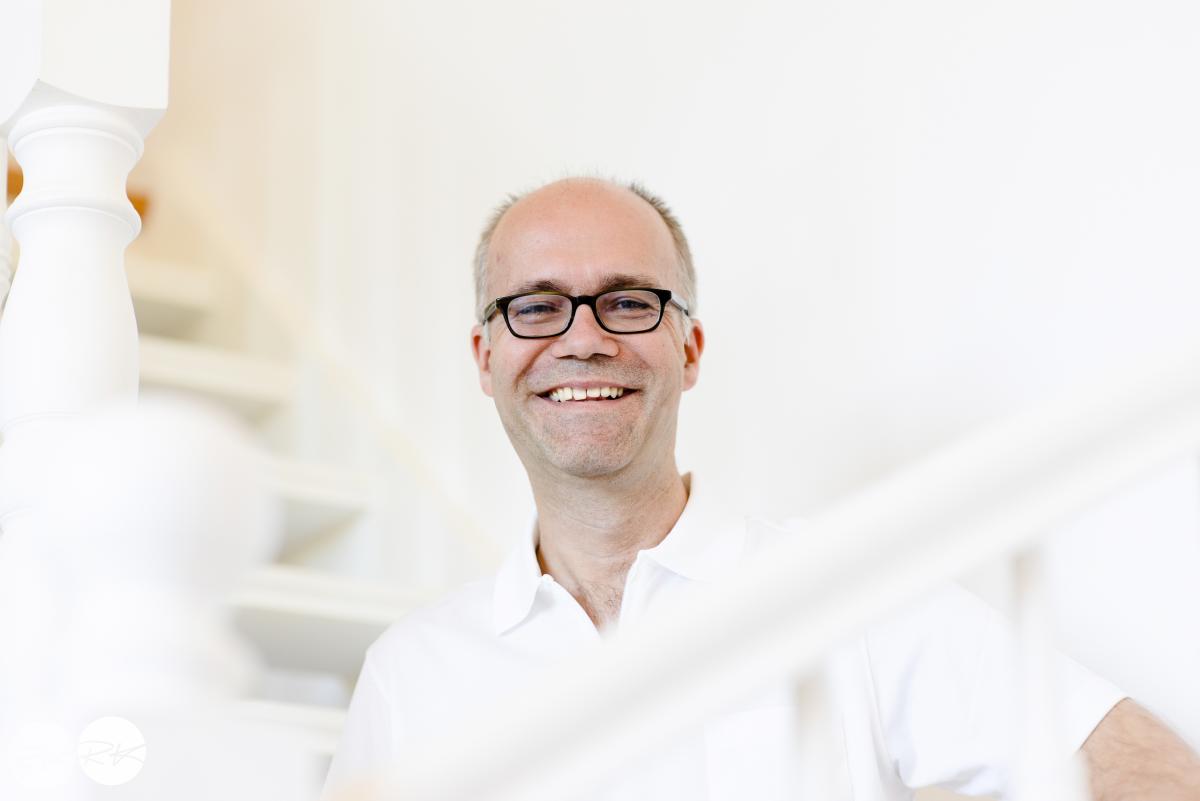 Stefan Ide - Psychologischer Psychotherapeut im Centro Delfino Charlottenburg